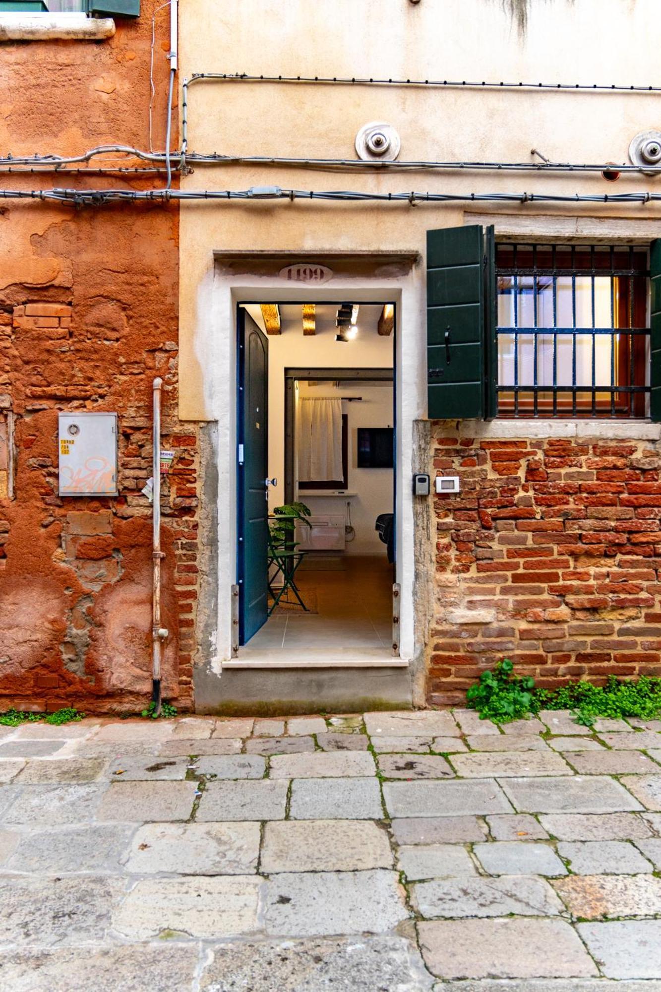 Recreate - Biennale Apartment